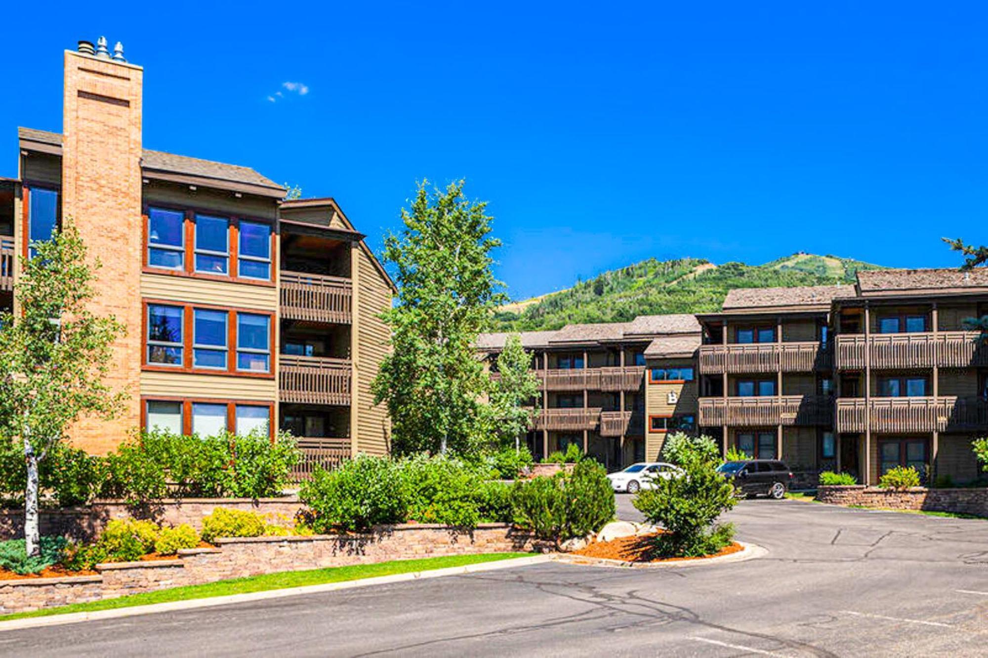 The Lodge At Steamboat By Vacasa Стимбот Спрингс Экстерьер фото